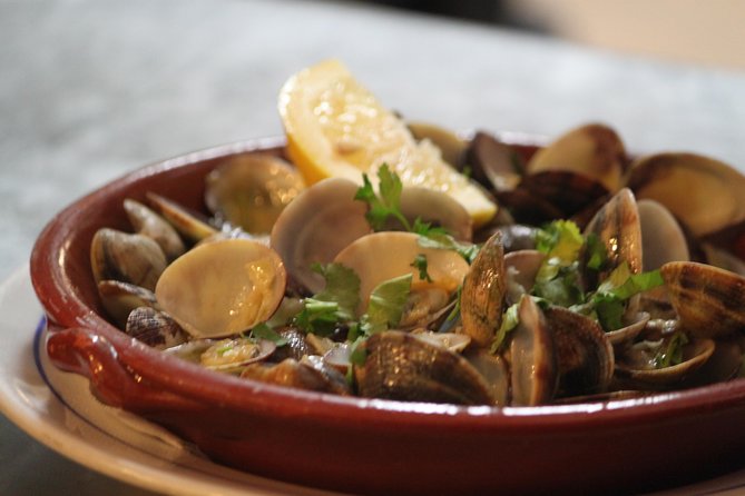 Lisbon Food and Culture: 3 Hour Walking Tour - A Lisbon food tour that teaches you how to order