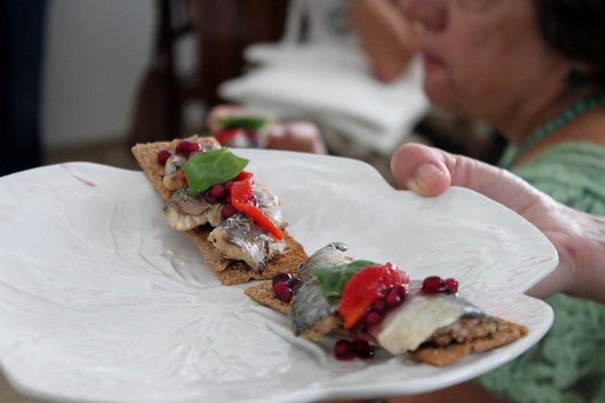 Lisbon Food and Culture: 3 Hour Walking Tour - Mouraria finale in the Moorish Quarter: coffee, ginjinha, and fado