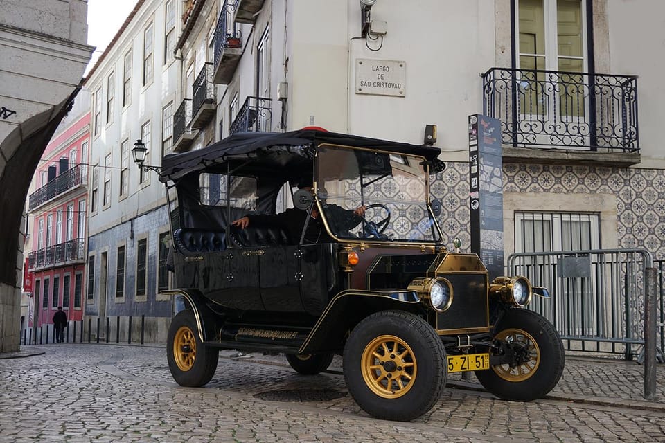 Lisbon: Food and Wine Tasting 4-Hours Tuk Tuk Tour - Practical Tips Before You Ride