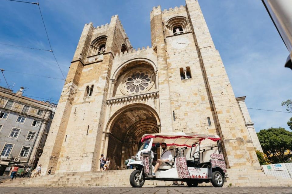 Lisbon: Food and Wine Tasting 4-Hours Tuk Tuk Tour - Starting in Alfama and Mouraria: The Old Lisbon Zone