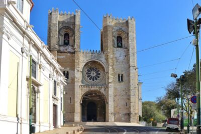 Lisbon: Full-Day Private Walking Sightseeing Tour - Starting under the Arco da Rua Augusta near Commerce Square