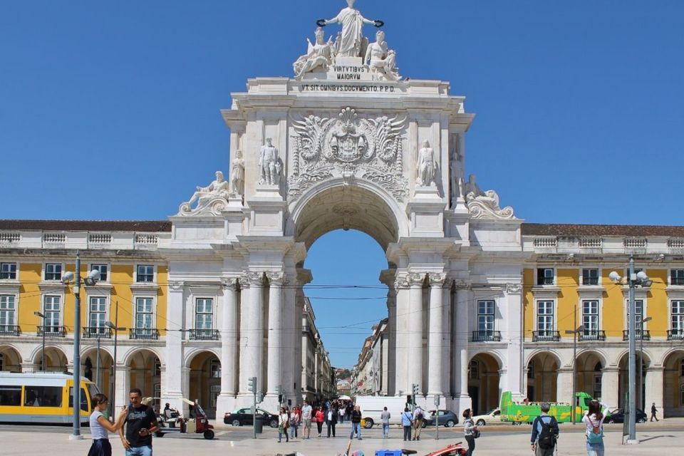 Lisbon: Full-Day Private Walking Sightseeing Tour - Pastries in Lisbon: more than a snack stop