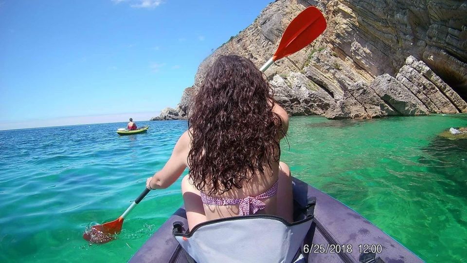 Lisbon: Full-Day Sesimbra Kayak Tour with Picnic - Paddling to Ribeiro do Cavalo Beach: The Color Show