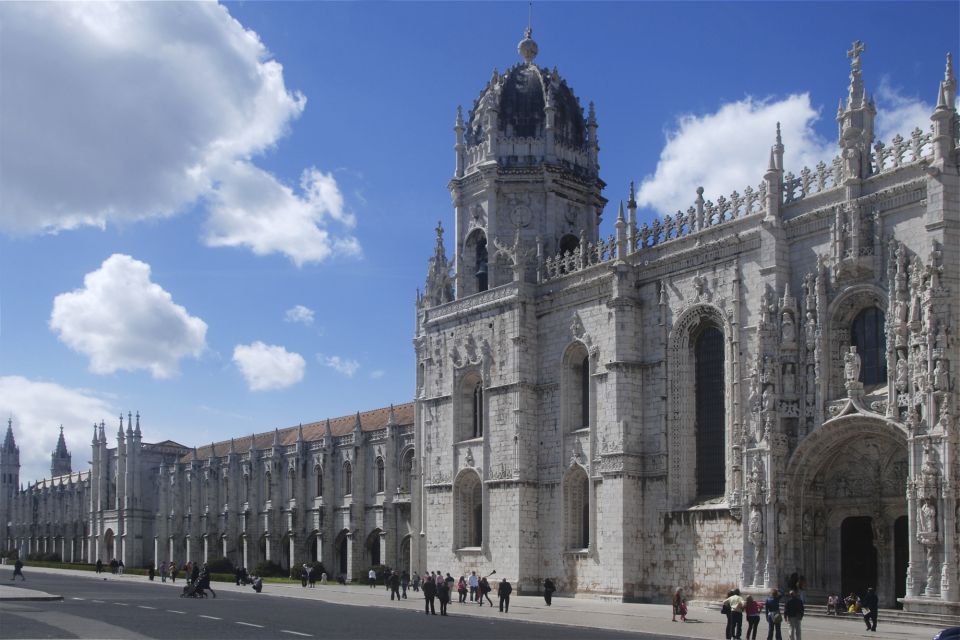 Lisbon: Full-Day Small-Group City Tour with Hotel Pickup - Key points that make this tour worth your time