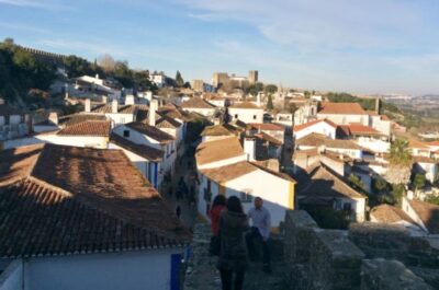 Lisbon: Full Day Tour to Fátima, Batalha, Nazaré and Óbidos - Nazaré lunch with Atlantic views: a slower coastal pause