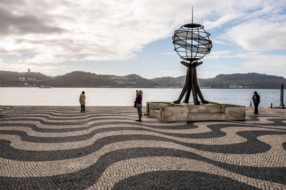 Lisbon: Half-Day City Tour - Ajuda National Palace and the Royal Treasure angle: where royal Lisbon comes alive