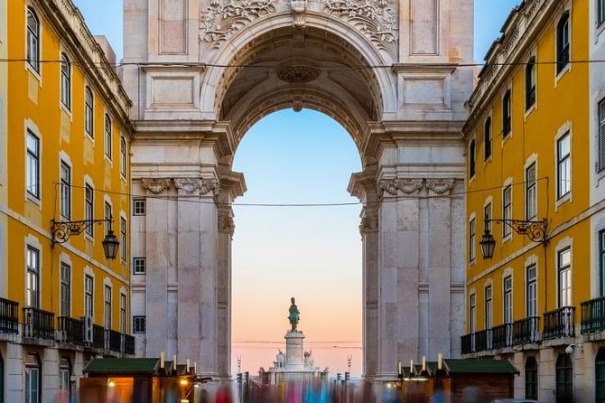 Lisbon Half Day Discovery Private Tour - Belem monuments: from Monument to the Discoveries to the Tower area