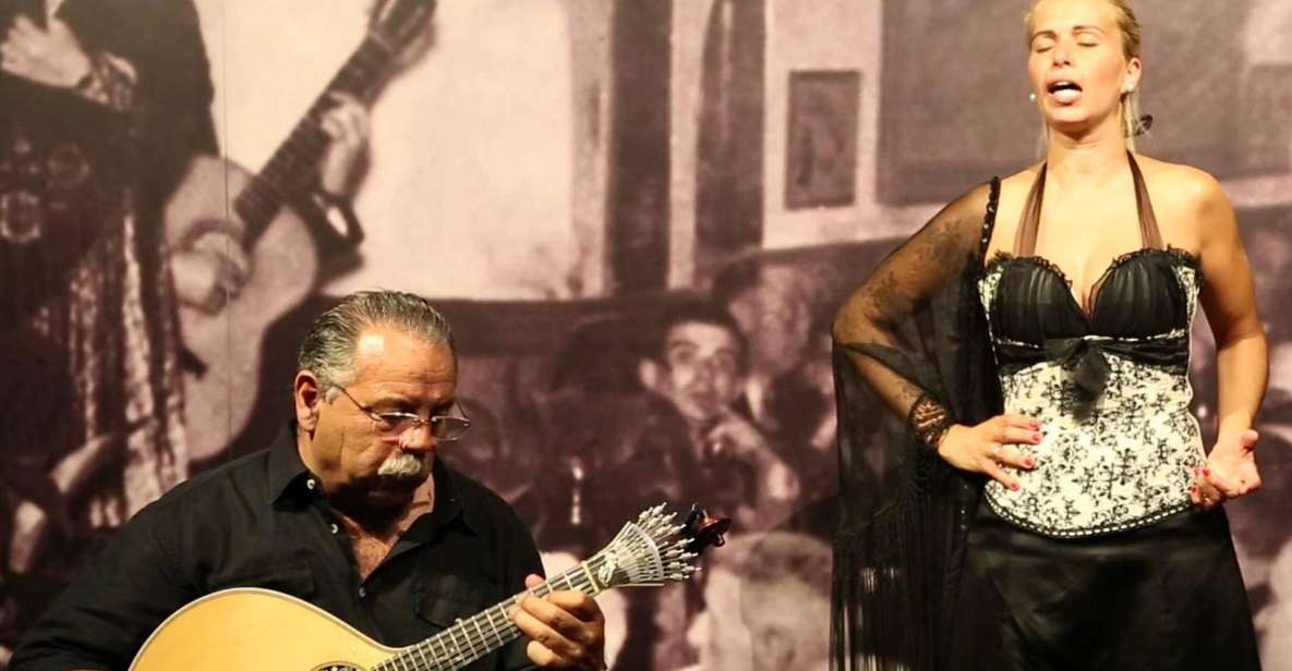 Lisbon: Half-Day Night Group Tour w/ Fado Dinner Show - Alfama dinner with live Fado: what you’re really paying for