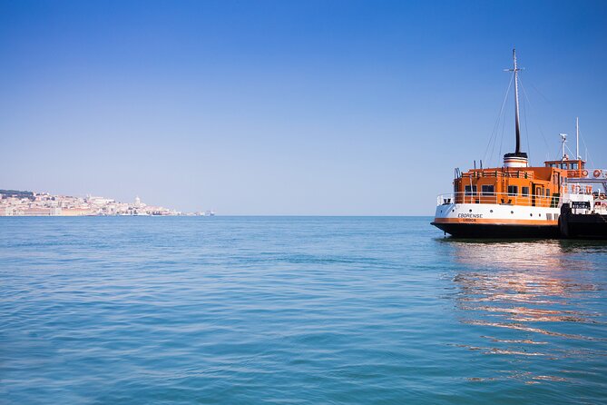 Lisbon Hidden Gems Walk: Traditions, Lunch and Ferry ride - Food limits and practical tips you should plan around