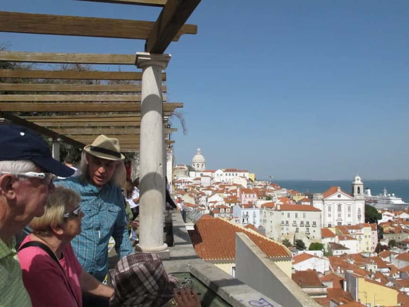 Lisbon: Highlights and Hidden Gems Tour - Seeing São Vicente Monastery and Royal Burials Up Close