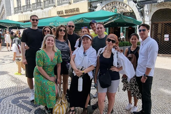 Lisbon Highlights Guided Walking Tour - Municipal Square to Rua Augusta: Monarchy Ends and the Grid Shows Up