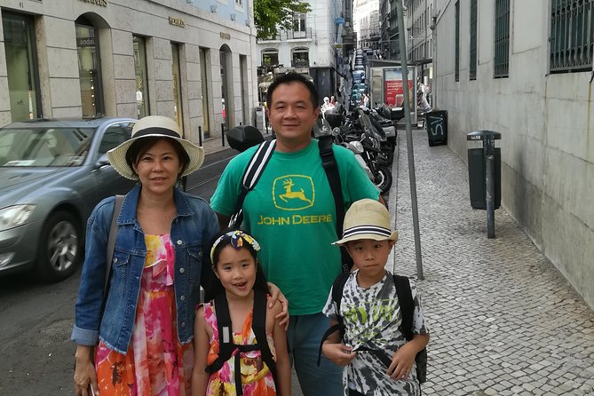 Lisbon Highlights PRIVATE Half Day Tour with a local Guide - Miradouro da Senhora do Monte: the viewpoint that explains Lisbon’s layout
