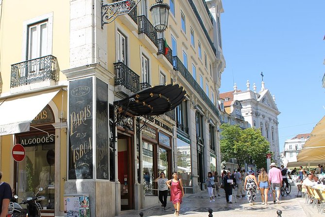 Lisbon Highlights Walking Tour - Chiado’s cultural streets and 19th-century shopping feel