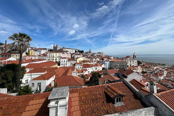 Lisbon: Historic City Tour by Tuk-Tuk - How the route handles real life: festivals, rain, and flexible stops