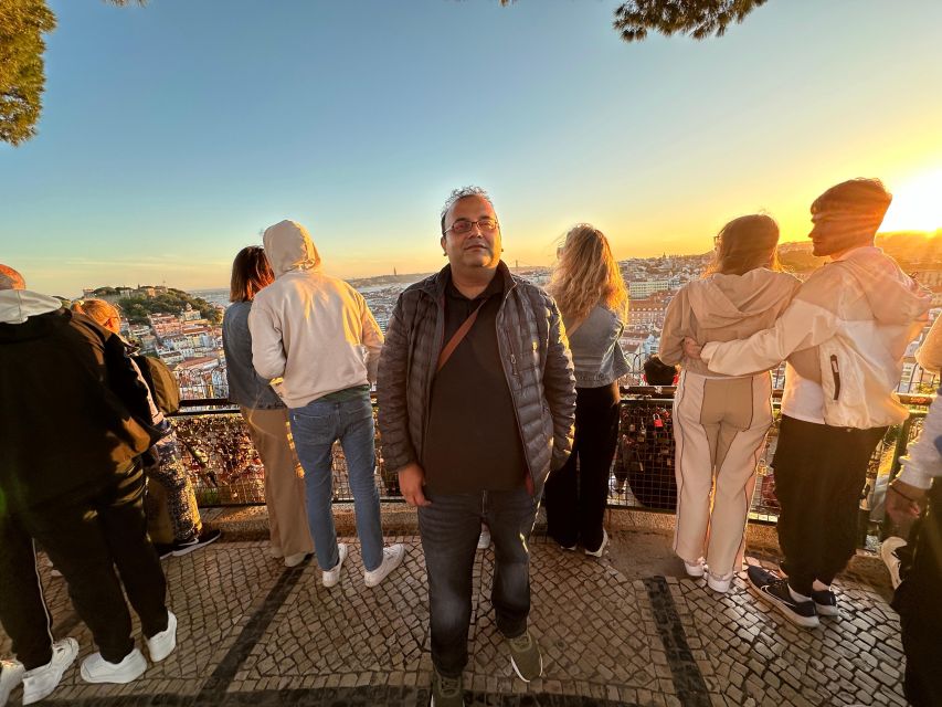 Lisbon: Historic City Tour by Tuk-Tuk - Photo and timing tips that make your pictures look better