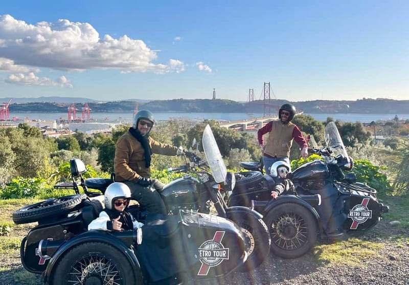 Lisbon : Historic Motorcycle Side-car Tour 1H - Chiado start: Rua Garrett area energy and Café culture