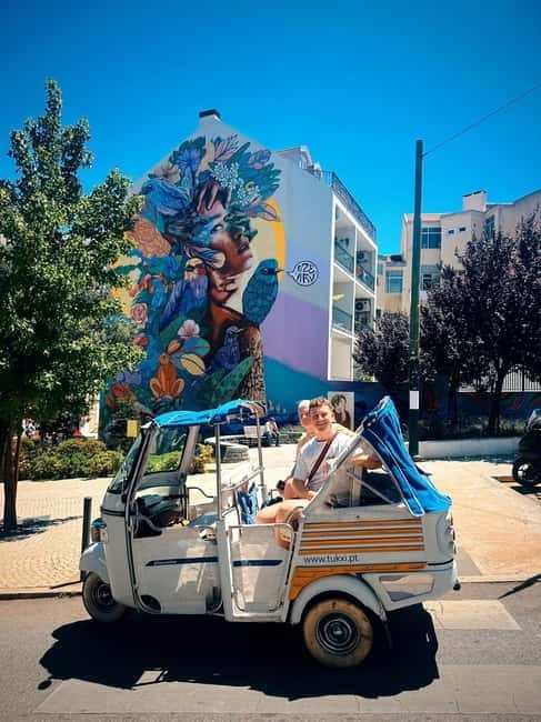 Lisbon: Historical Tour on a Tukxi - Lisbon by Tukxi: the practical magic of an open-air ride