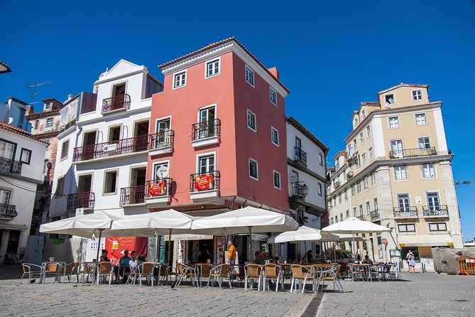 Lisbon Jewish Heritage and History - Private Tour Van - Money Museum and Carmo Museum: Medieval Walls, Archaeology, and Everyday Objects