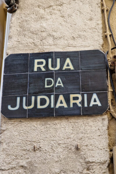 Lisbon: Jewish Walking Tour - The walk through former Jewish quarters and lost monuments