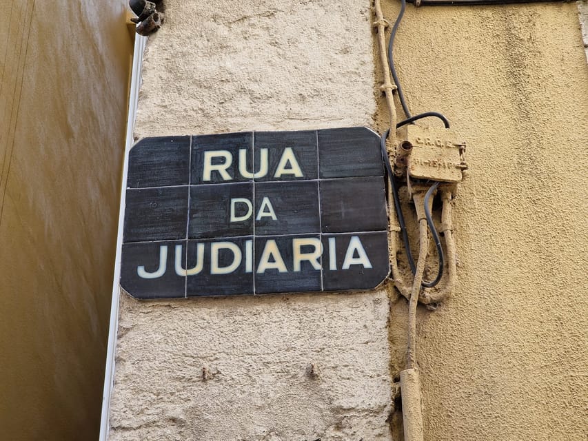 Lisbon: Jewish Walking Tour - Largo de São Domingos: ending where Portuguese Judaism marks time
