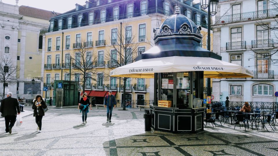 Lisbon: Layover Tour with Airport Pickup and Drop-Off - Practical rules you’ll want to remember before you go