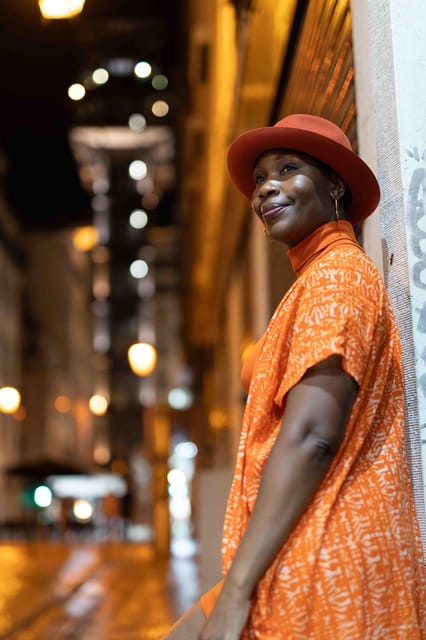 Lisbon lights: A Cinematic Photoshoot at night - Night rules: what to wear, what to bring, and what to avoid