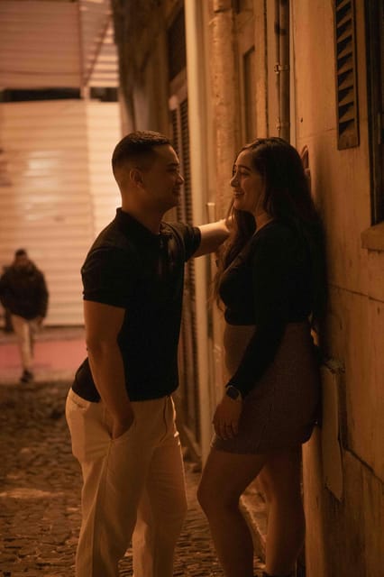 Lisbon lights: A Cinematic Photoshoot at night - Who this Lisbon lights photoshoot is best for