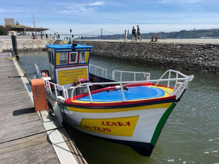 Lisbon: Live Guided Traditional Boat Sightseeing Cruise Tour - Price and value: why $41 works for a small-group cruise