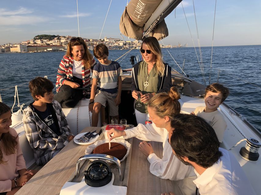 Lisbon: Luxury Private Sailing Boat Cruise on River Tagus - Lisbon’s Hills and Neighborhood Layers: Bairro Alto, Alfama, Castelo de S. Jorge