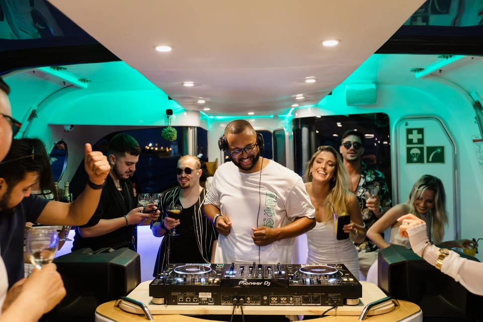 Lisbon: New Year's Cruise with DJ, Open Bar, Snacks and Wine - The DJ night: music, energy, and a countdown you don’t have to guess