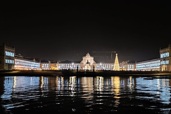 Lisbon Night Sailing Tour with a Drink- 2h Small Group Tour - Why a Tagus night sail is one of Lisbon’s easiest wins