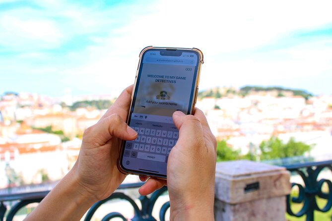 Lisbon: Old Town Immersive Escape Game with Live Actors - A live-actor police case in Lisbon’s old-town streets