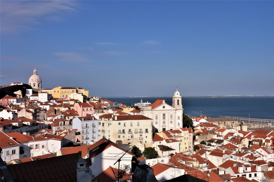 Lisbon: Old Town Private Walking Tour - What a 4-Hour Private Old Town Walk Through Lisbon Really Means