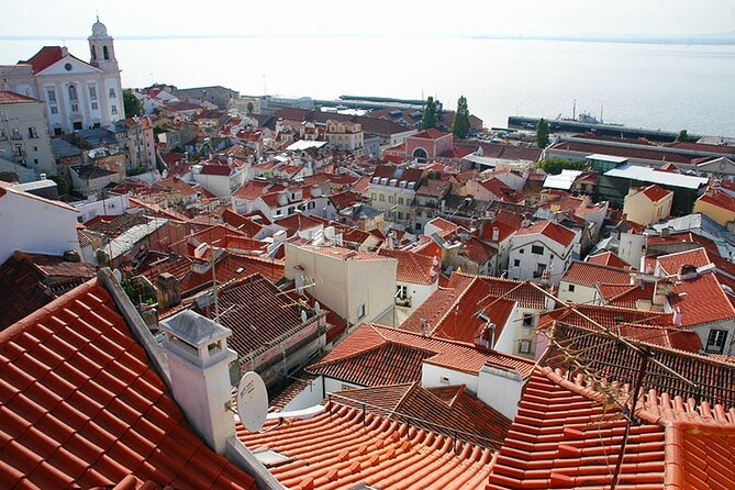 Lisbon Old town Tour - Starting at Praça do Comércio: How Lisbon’s Power Center Sets the Tone
