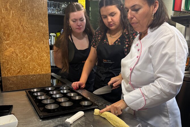 Lisbon Pastel de Nata Pastry Class - Arriving in Algés: Lisbon’s Easygoing Start Point
