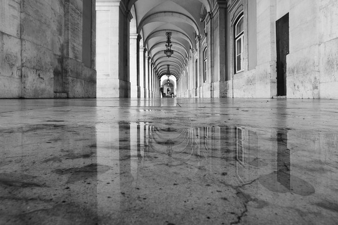 Lisbon Photo Private Day Tour - Mouraria: the neighborhood for overlooked shots and real culture
