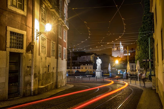 Lisbon Photography Masterclass - Private Photography Lesson - Alfama: practicing street photography in Lisbon’s oldest layers
