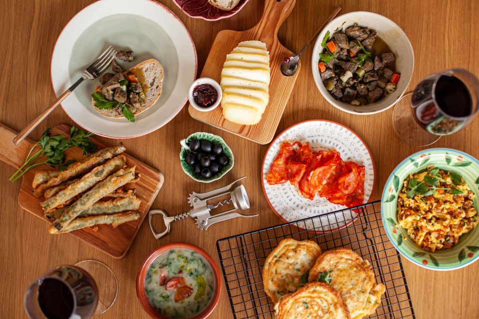 Lisbon: Portuguese Petiscos Cooking Class - Your 3-Hour Flow: Drinks, Petiscos Steps, and Then Cooking