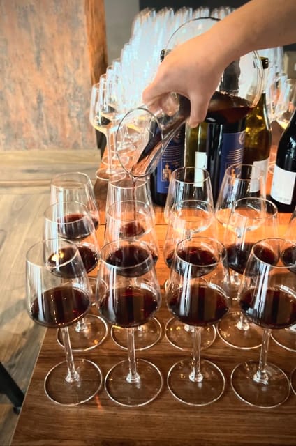 Lisbon: Premium Port Wine Tasting & Tapas - The Port lineup: white, ruby, and tawny (and why the styles matter)