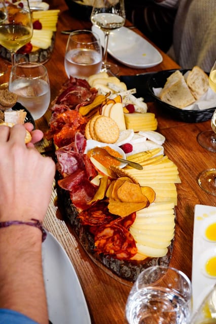 Lisbon: Premium Wine and Tapas Tasting Session - Who this Lisbon tasting suits best (and who should tweak expectations)