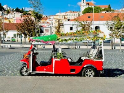 Lisbon: Private City Tour by Eco-friendly Tuk Tuk - A Real Local Guide, Plus Music, Plus Multilingual Help