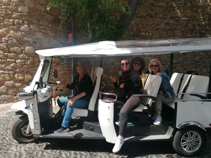 Lisbon: Private City Tour in Alfama and Chiado with Tuk Tuk - Getting your bearings: Mercado da Ribeira and the Chiado start