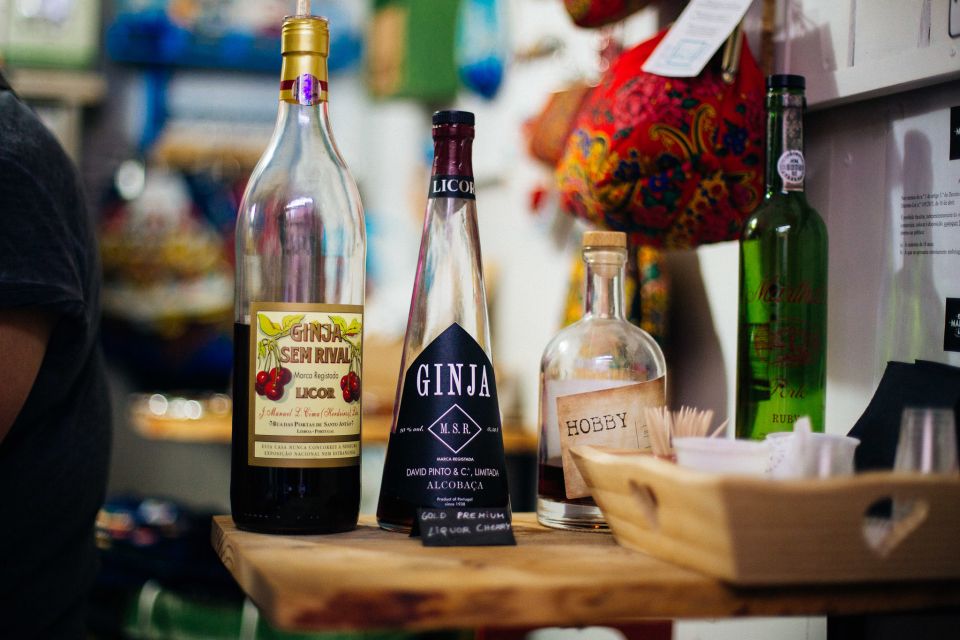 Lisbon: Private Evening Tour with Drinks & Bites in Alfama - Key highlights I’d plan around