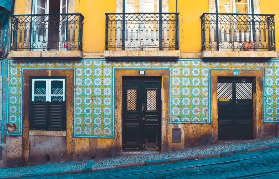 Lisbon: Private Expert City Tour by Eco Tuk Tuk - Why this eco tuk tuk route fits Lisbon so well