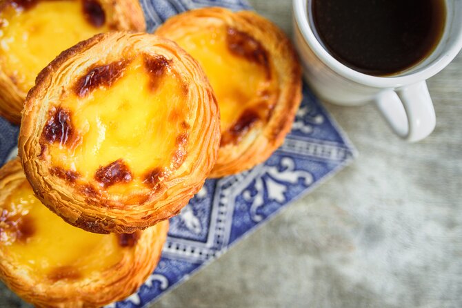 Lisbon Private Full Day Walking Tour - A Manteigaria coffee break: pastel de nata plus real local rhythm