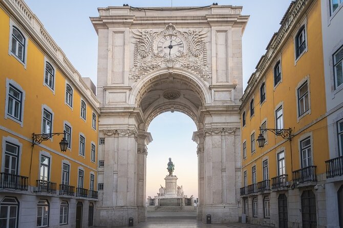 Lisbon Private Half-Day City Tour with Local Driver-Guide - Belém Tower and the Discoveries sites: plan for entrance fees