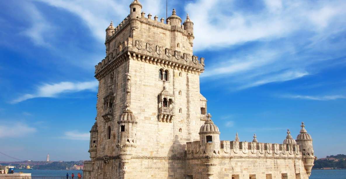 Lisbon: Private Half-Day Tour with Hotel Pickup - Hotel pickup in a Mercedes: less hassle, more time looking