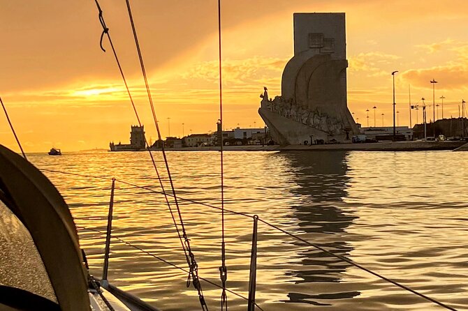 Lisbon Private Luxury Boat Tour with Welcome Drink - What makes this boat tour feel genuinely luxurious (and not stiff)