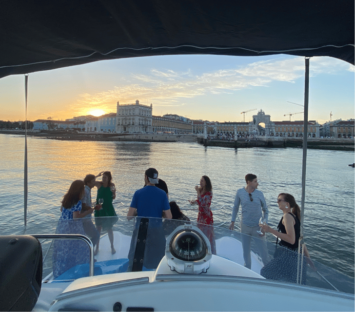 Lisbon: Private Luxury Catamaran Tour with Welcome Drink - Private luxury on a catamaran: comfort for up to 14