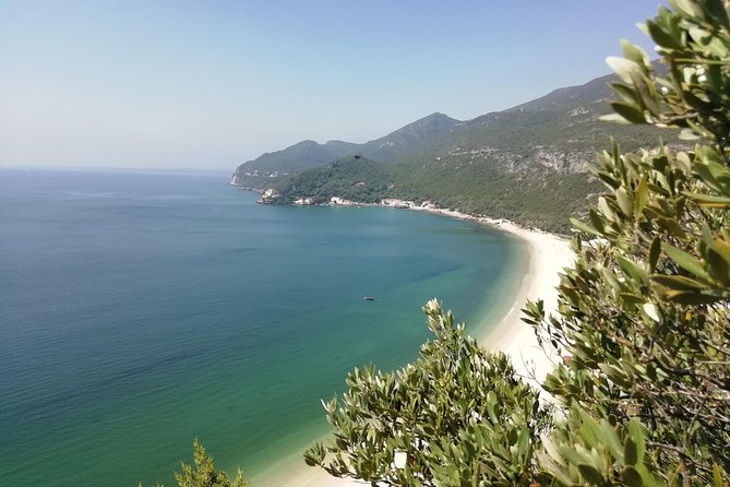 Lisbon Private Luxury Paradisiacal Coastline Tour - Sesimbra: Fisherman Village Vibes and a Lunch-Ready Town